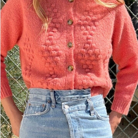 THE GREAT Cardigan Sweater Size 0. - Picture 5 of 6